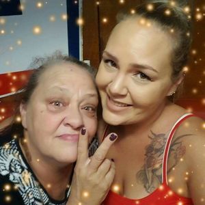 Meet your Posher, Deborah